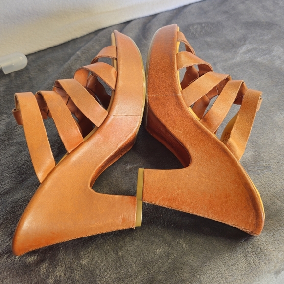 KORK-EASE LEATHER SANDALS  SIZE 8 - Picture 9 of 11